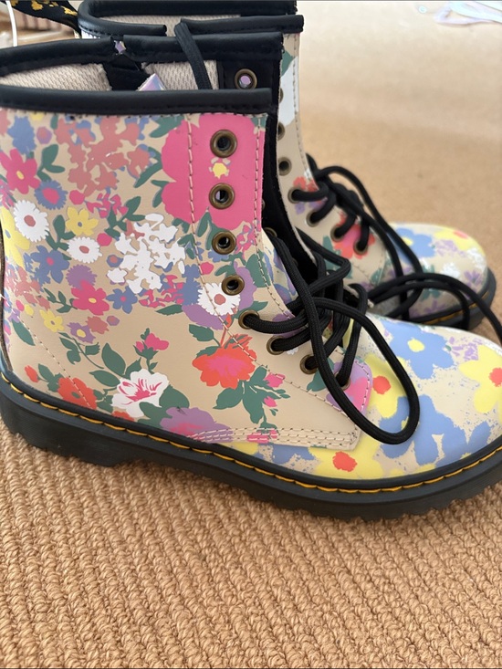 Dr. Martens Other - Dr. Martens Kids Floral Combat Boots - Cream with Purple, Yellow, Pink & Green